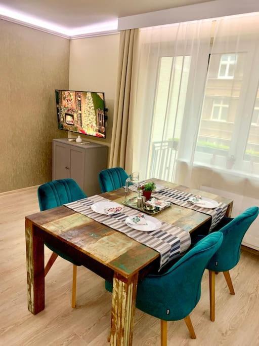 Brand New, Design Apartment Jojo, Oldtown, Balcony, Ac Bratislava Exterior foto